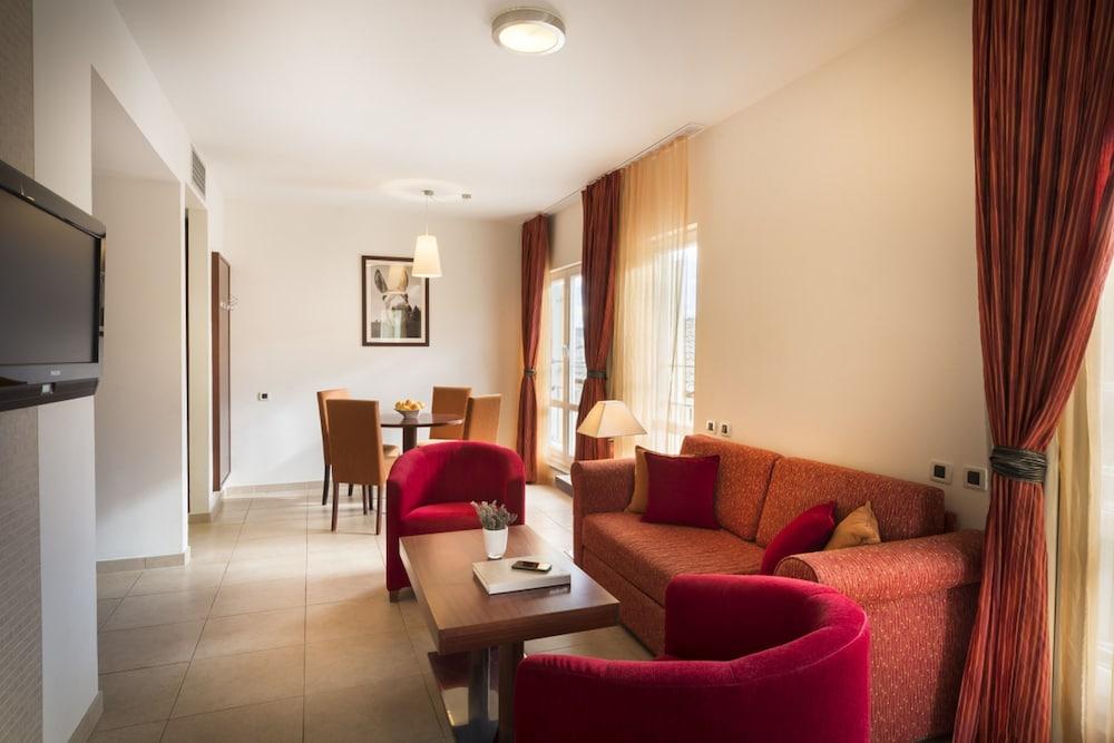 Valamar Atrium Residence Baska  Exterior photo