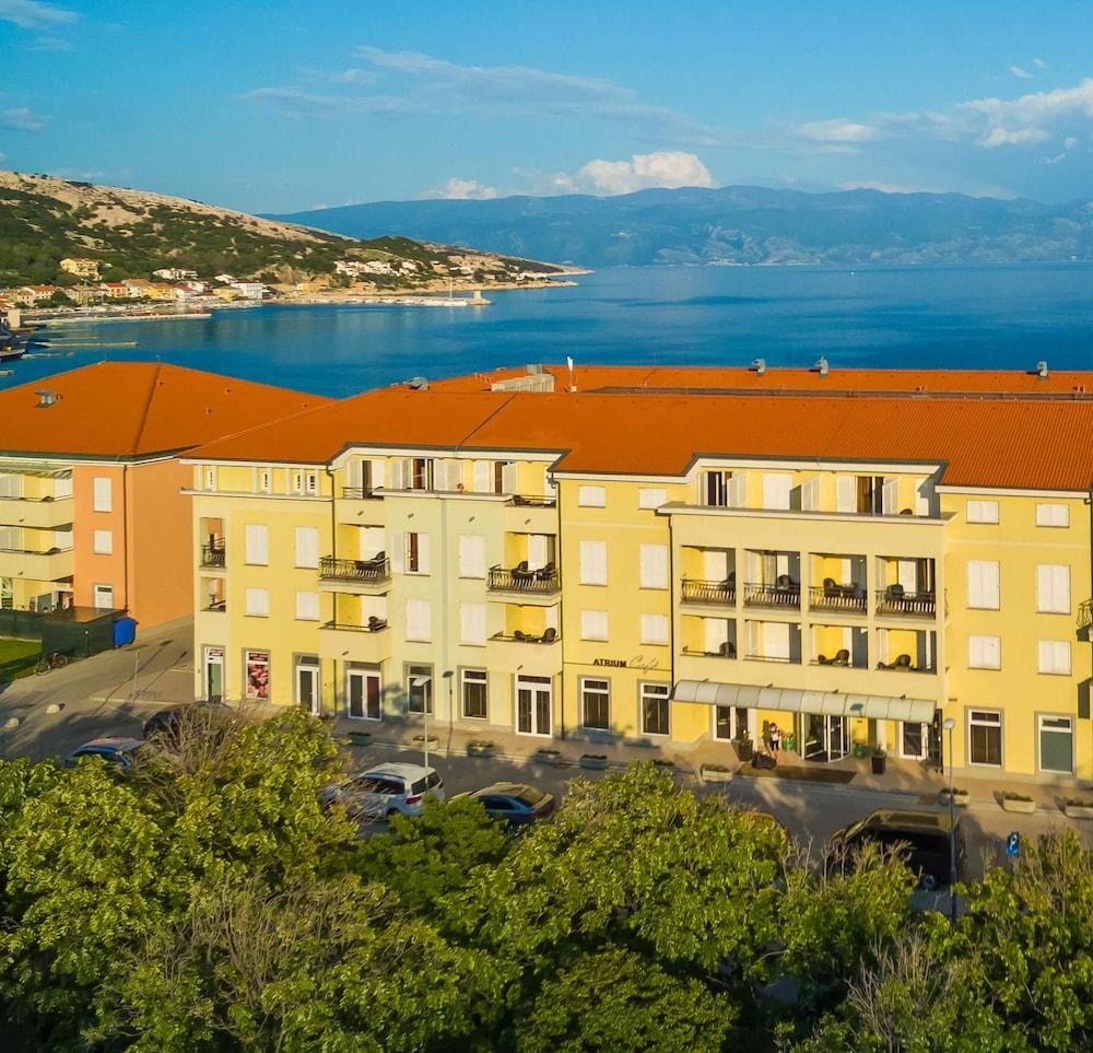 Valamar Atrium Residence Baska  Exterior photo