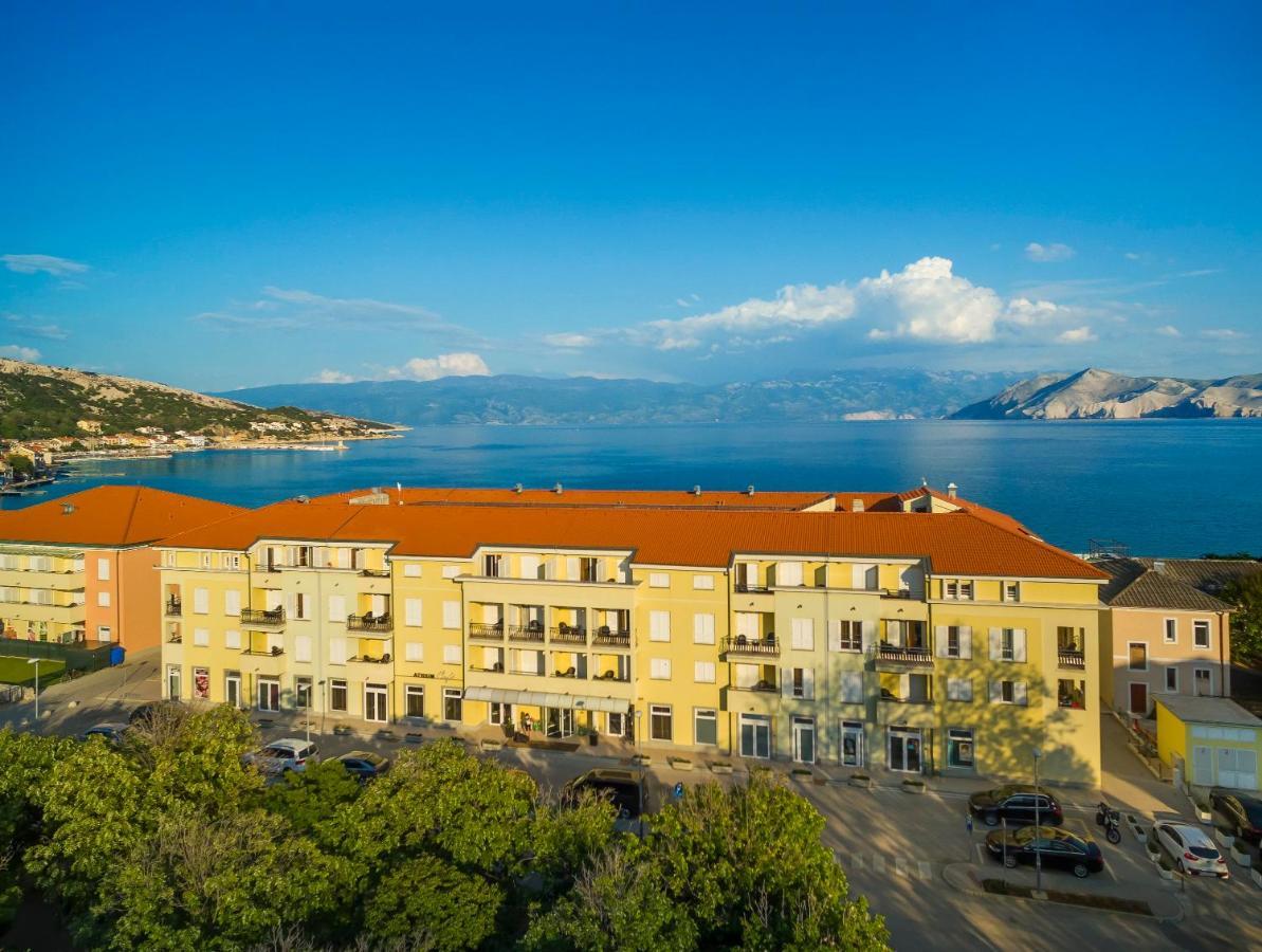 Valamar Atrium Residence Baska  Exterior photo